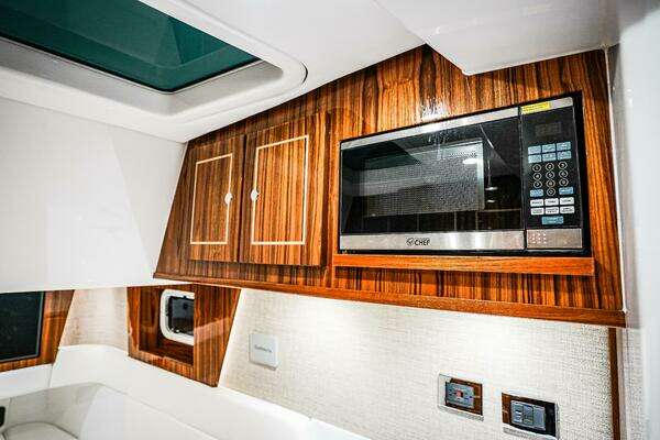 HCB 48 Campeon Yacht For Sale