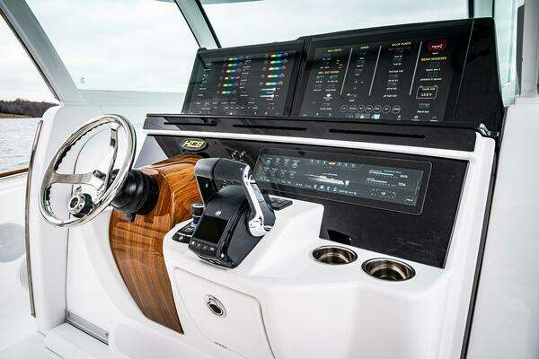 HCB 48 Campeon Yacht For Sale