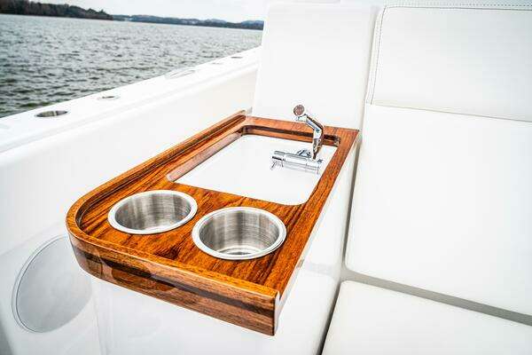 HCB 48 Campeon Yacht For Sale