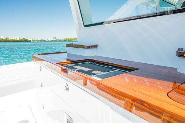 HCB 48 Campeon Yacht For Sale