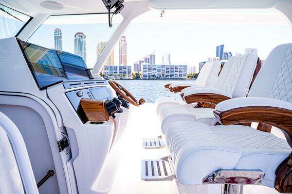 HCB 48 Campeon Yacht For Sale