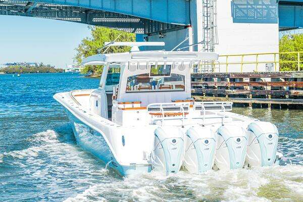 HCB 48 Campeon Yacht For Sale