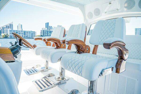 HCB 48 Campeon Yacht For Sale