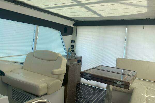 Cruisers Yachts 48 Cantius Yacht For Sale