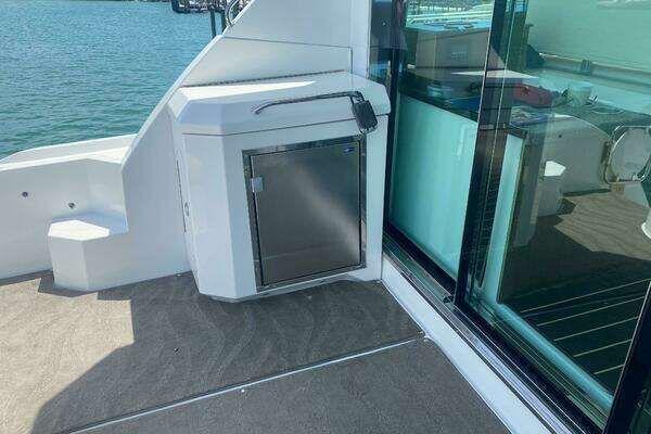 Cruisers Yachts 48 Cantius Yacht For Sale