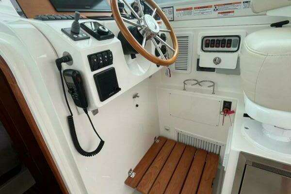 Back Cove 340 Yacht For Sale