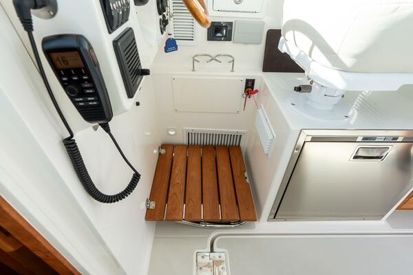 Black Sheep 35ft Back Cove Yacht For Sale