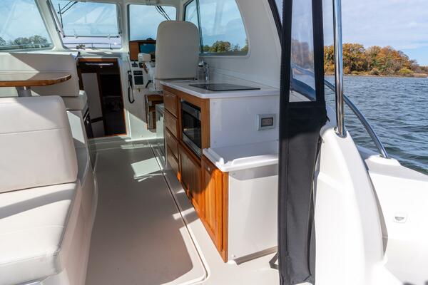 Black Sheep 35ft Back Cove Yacht For Sale