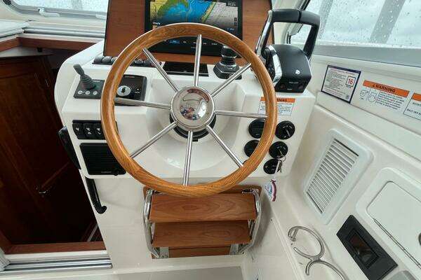 Back Cove 340 Yacht For Sale