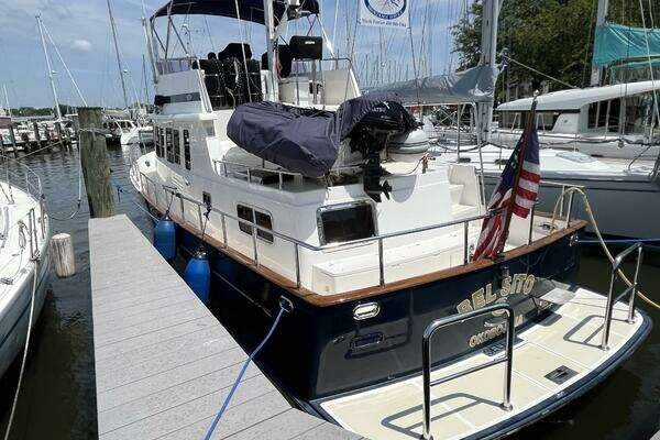 Selene Archer 40 Yacht For Sale
