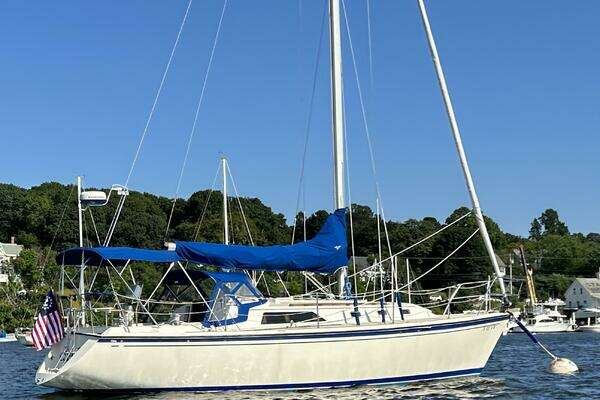 35-ft-O'Day-1985-Del-Tiverton Rhode Island United States yacht for sale