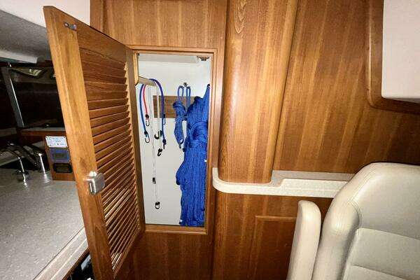 Island Packet 465 Yacht For Sale