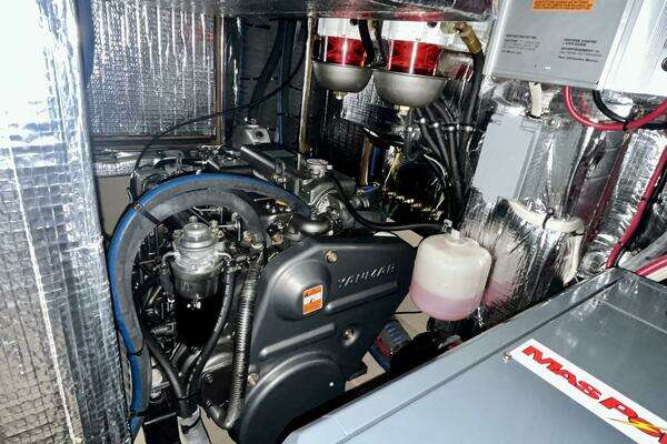 Island Packet 465 Yacht For Sale