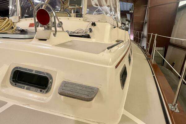 Island Packet 465 Yacht For Sale