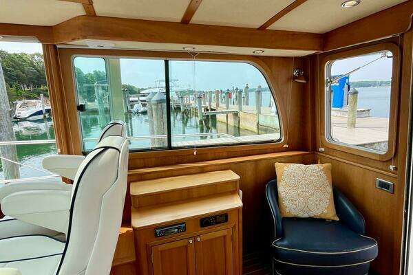 Sabre 40 Sedan Yacht For Sale