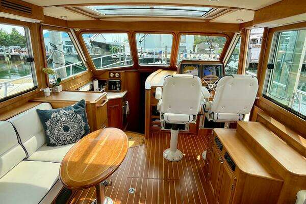 Sabre 40 Sedan Yacht For Sale