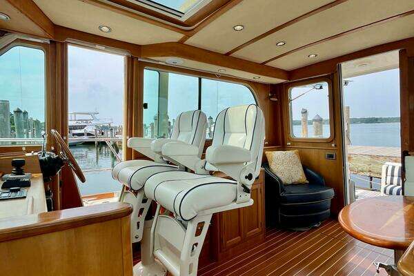 Sabre 40 Sedan Yacht For Sale