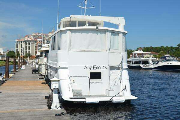 Hatteras 52 Sportdeck Yacht For Sale