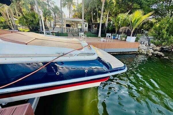 Chris-Craft Launch 32 Yacht For Sale
