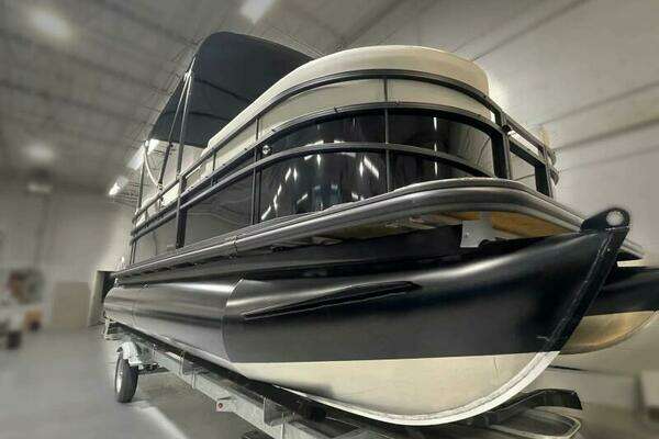 Photo of the 2024 Vision  "WX-001"