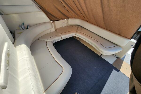 31ft Sea Ray Yacht For Sale