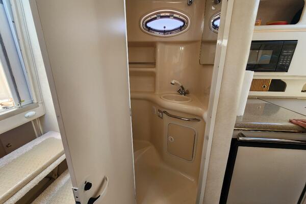 31ft Sea Ray Yacht For Sale