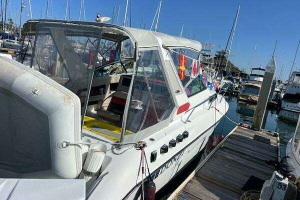 Donzi 30 Yacht For Sale
