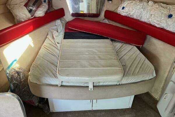 Donzi 30 Yacht For Sale