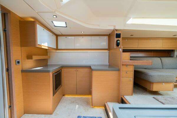 Dufour D61 Yacht For Sale