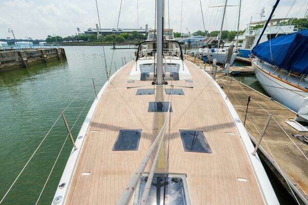 Dufour D61 Yacht For Sale