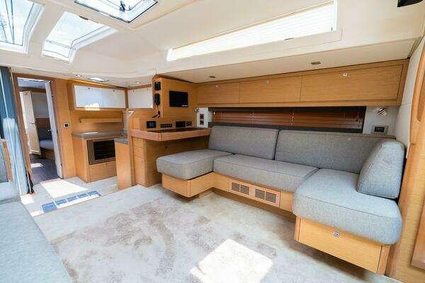 Dufour D61 Yacht For Sale