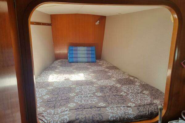 Lagoon 380 Yacht For Sale