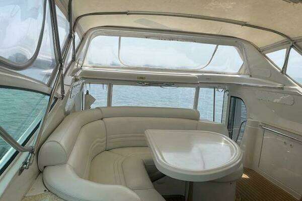 Carver 466MY Yacht For Sale