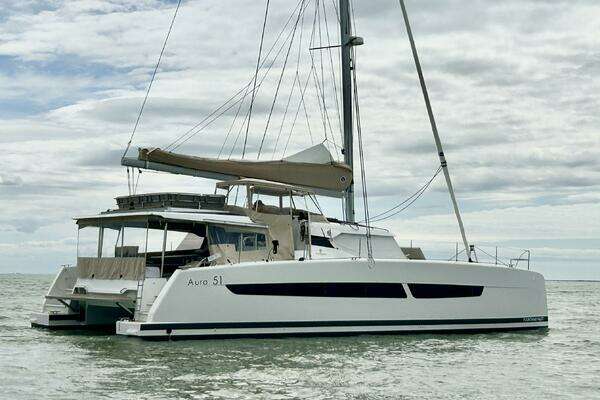 Fountaine Pajot Aura 51 Yacht For Sale