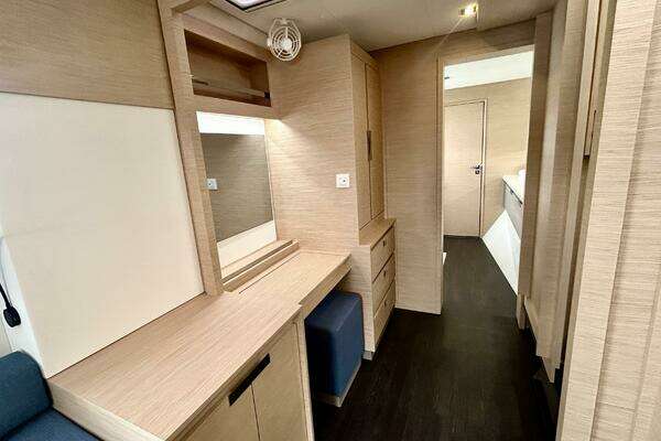Fountaine Pajot Aura 51 Yacht For Sale