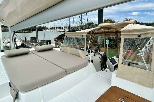 Fountaine Pajot Aura 51 Yacht For Sale