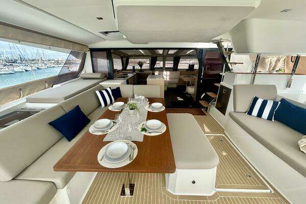 Fountaine Pajot Aura 51 Yacht For Sale
