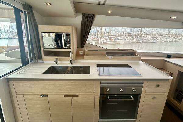 Fountaine Pajot Aura 51 Yacht For Sale