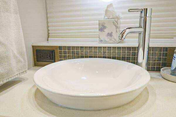 Cruisers Yachts 45 Cantius Yacht For Sale