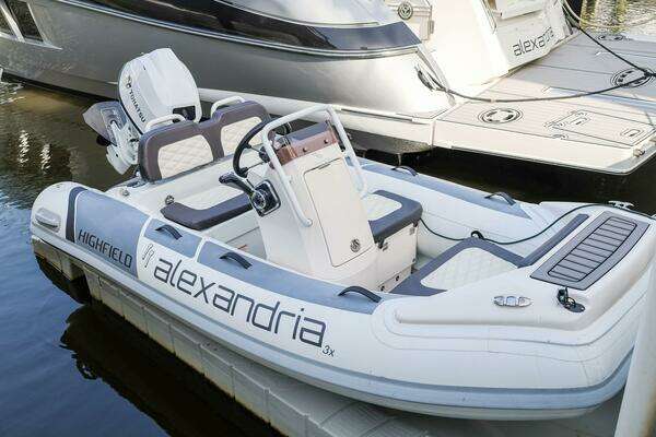 Cruisers Yachts 45 Cantius Yacht For Sale