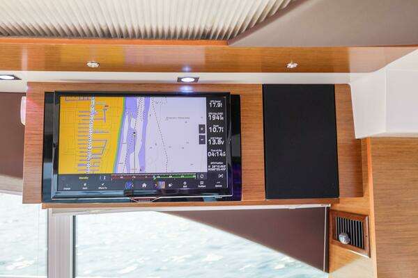 Cruisers Yachts 45 Cantius Yacht For Sale