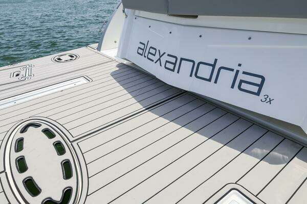 Cruisers Yachts 45 Cantius Yacht For Sale