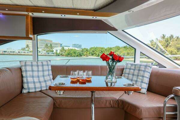 Cruisers Yachts 45 Cantius Yacht For Sale