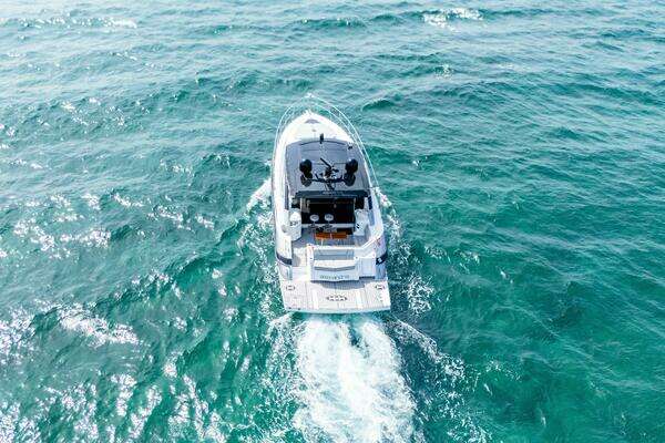 Cruisers Yachts 45 Cantius Yacht For Sale