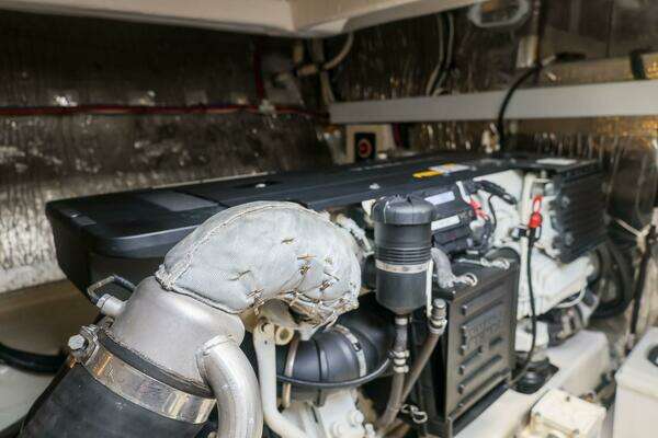 Cruisers Yachts 45 Cantius Yacht For Sale