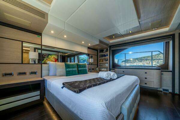 Benetti Benetti Delfino 93 Yacht For Sale