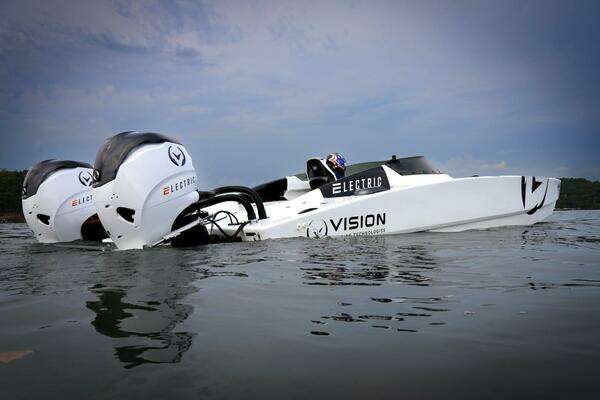 Hellkat 32 Yacht For Sale