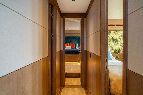 Oyster Yachts Oyster 885 Yacht For Sale