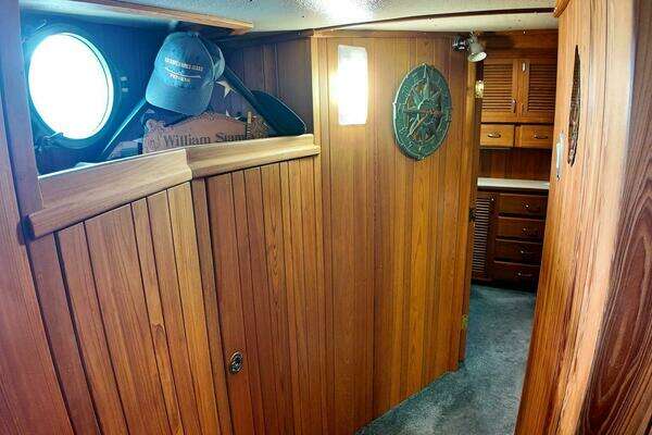 Custom Holland Marine 50 Custom Trawler Yacht For Sale