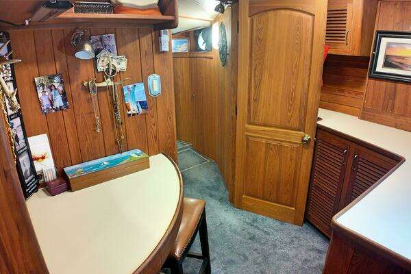Custom Holland Marine 50 Custom Trawler Yacht For Sale